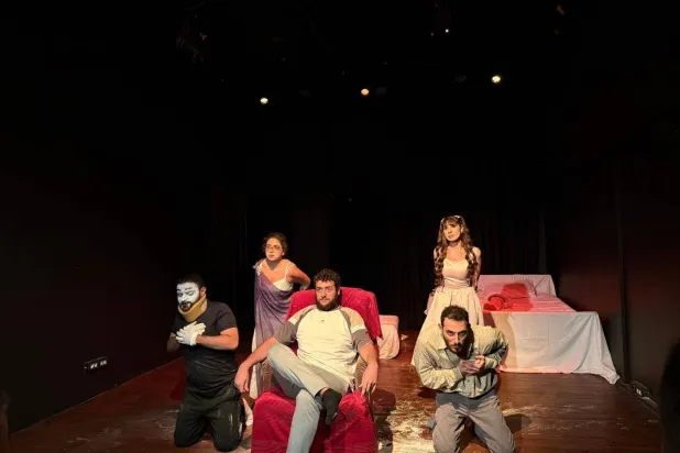 لا يهم إن كنت مجنوناً أو عاقلاً... المهم أن تكون صادقاً (الشرق الأوسط)