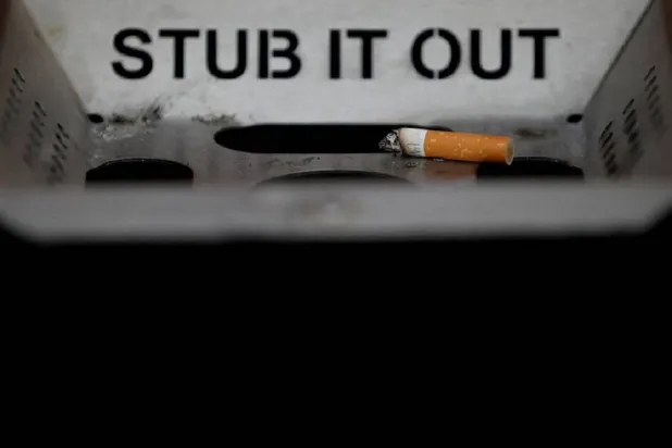 الإقلاع عن التدخين خطوة أساسية لتحسين الصحة (رويترز)
