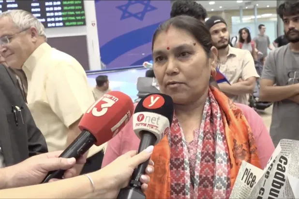 بادما جوشي والدة بيبين (وسائل إعلام إسرائيلية)