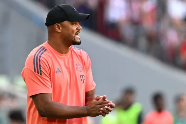 فينسنت كومباني مدرب بايرن ميونيخ (رويترز)