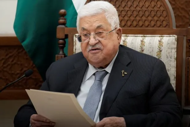 الرئيس الفلسطيني محمود عباس (أرشيفية - رويترز)