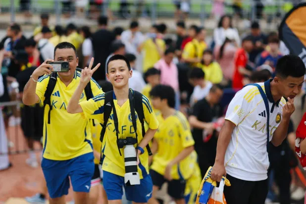 الجماهير في هونغ كونغ استقبلت كريستيانو رونالدو بحفاوة (نادي النصر)