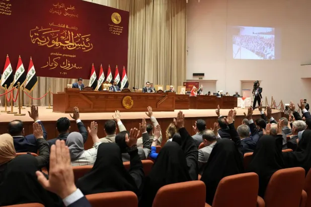 یکی از جلسات پارلمان عراق (AP)
