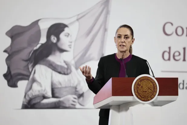 رئيسة المكسيك كلاوديا شينباوم (إ.ب.أ)