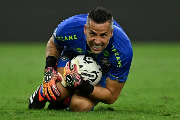 فابيو خاض مباراته رقم 1391 (أ.ف.ب)