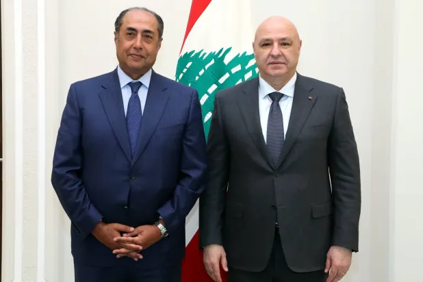الرئيس اللبناني جوزيف عون يستقبل الأمين العام المساعد للجامعة العربية السفير حسام زكي (الرئاسة اللبنانية)