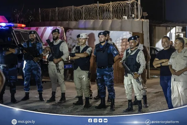 جنود لتأمين مقر البعثات الدبلوماسية في طرابلس (وزارة الداخلية)