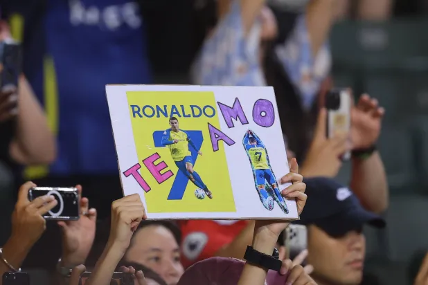 شعبية رونالدو الجارفة عنوان السوبر السعودي في هونغ كونغ (تصوير: عبد العزيز النومان)