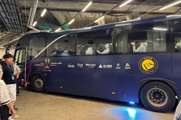النصر غادر إلى المطار مباشرة من ملعب المباراة (الشرق الأوسط)