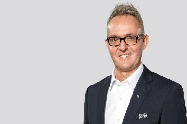 رئيس شتوتغارت: نحافظ على علاقتنا مع بايرن ميونيخ