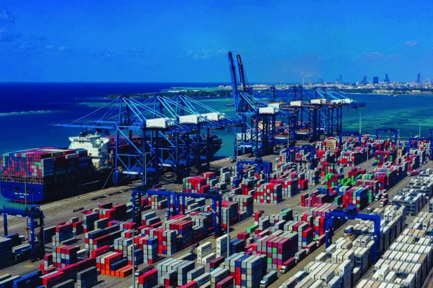 ميناء جدة الإسلامي في السعودية (الهيئة العامة للموانئ)