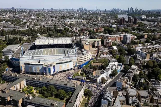 تملك أندية لندن ميزة إضافية حين يتعلق الأمر بجذب اللاعبين الجدد خصوصاً الأجانب منهم (ذا أثلتيك)