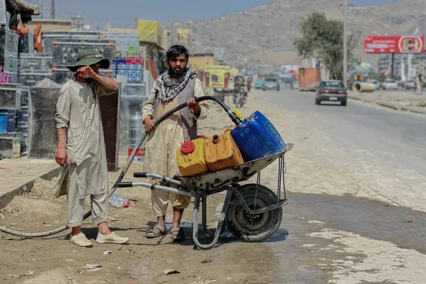 Afghanistan Bus Crash Kills 25