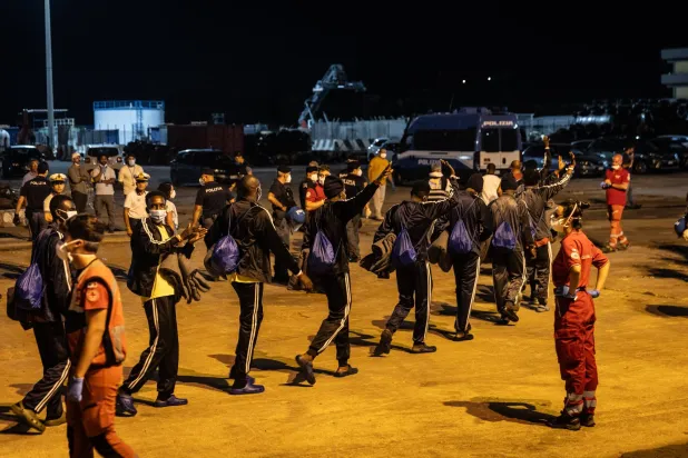 صورة وزَّعتها المنظمة الفرنسية للناجين من حادث إطلاق النار (المنظمة الفرنسية)