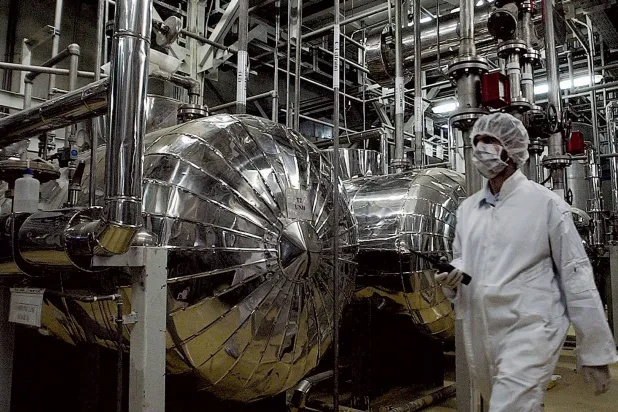  أرشيفية لمنشأة نووية بالقرب من مدينة أصفهان الإيرانية (أ.ب)