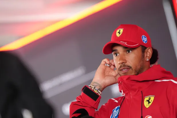 السائق البريطاني المخضرم لويس هاميلتون (د.ب.أ)