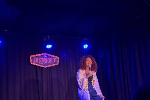 عفوية أمل طالب محبوبة لكنّ الاحتراف ينتظرها على الضفة الأخرى (الشرق الأوسط)