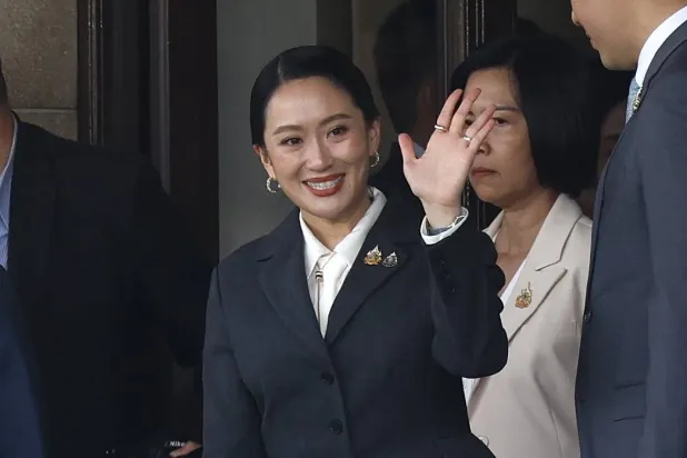 رئيسة الوزراء التايلاندية بايتونجتارن شيناواترا (إ.ب.أ)