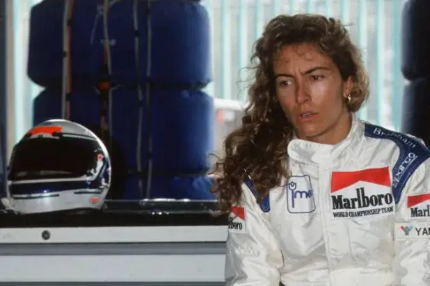 جوفانا أماتي آخر سائقة فورمولا 1 عام 1992 (رويترز)