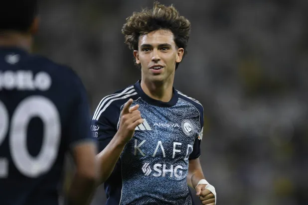 فيليكس قاد فريقه النصر إلى الفوز الكبير (رويترز)