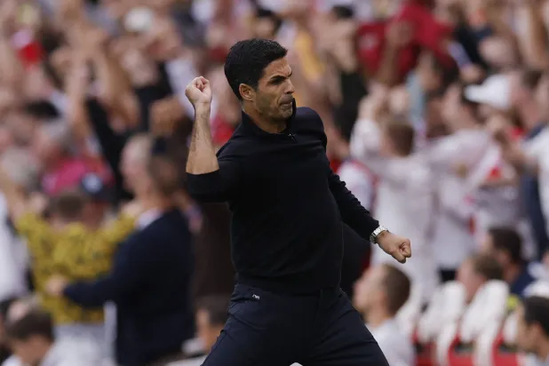 ميكيل أرتيتا مدرب آرسنال (رويترز)