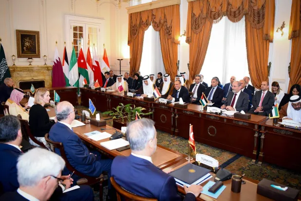 جانب من اجتماع اللجنة الوزارية العربية - الإسلامية بمشاركة أوروبية بالعاصمة القاهرة في شهر مارس الماضي (الخارجية المصرية)