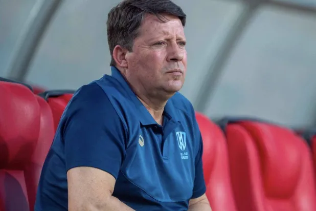 باولو سيرجيو مدرب الفريق (نادي الأخدود) 