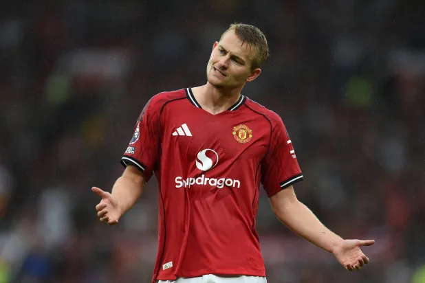 ماتياس دي ليخت (رويترز)