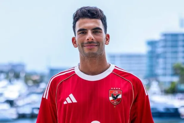 أحمد مصطفى زيزو (النادي الأهلي) 
