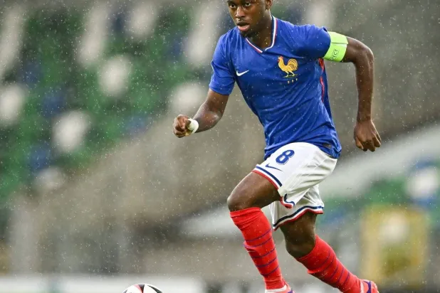 فالنتين أتانجانا (وسائل إعلام فرنسية)