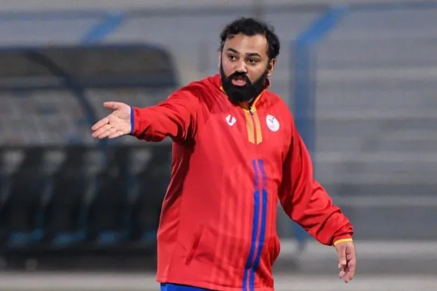 المدرب البحريني عيسى العيناوي (نادي الترجي السعودي)