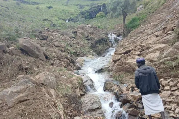 مشهد من المنطقة المنكوبة (فيسبوك)