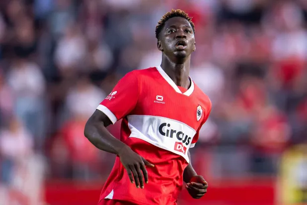 محمد دومبيا (الشرق الأوسط)