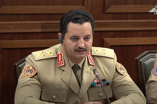 خالد حفتر رئيس الأركان العامة للجيش الوطني الليبي خلال مباحثات في موسكو (لقطة من فيديو لوزارة الدفاع الروسية)