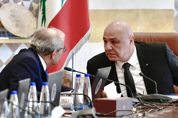 Lebanese President Joseph Aoun and Prime Minister Nawaf Salam during a cabinet meeting to approve the monopoly on arms (EPA). 