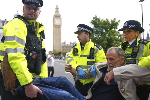 Police Arrest Almost 900 at London Protest Supporting Banned Group Palestine Action