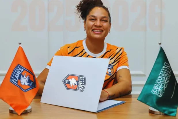 الفنزويلية أوريانا التوڤا (شعلة الشرقية)