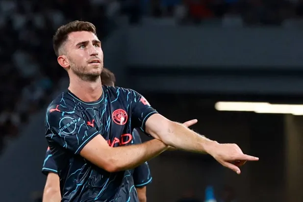 آيمريك لابورت مدافع النصر (رويترز)