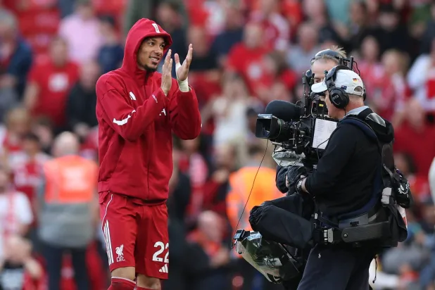 أوغو إيكيتيكي (رويترز)