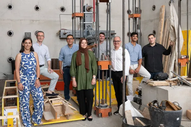 أعضاء الفريق البحثي (جامعة بوليتكنيكا دي فالنسيا)