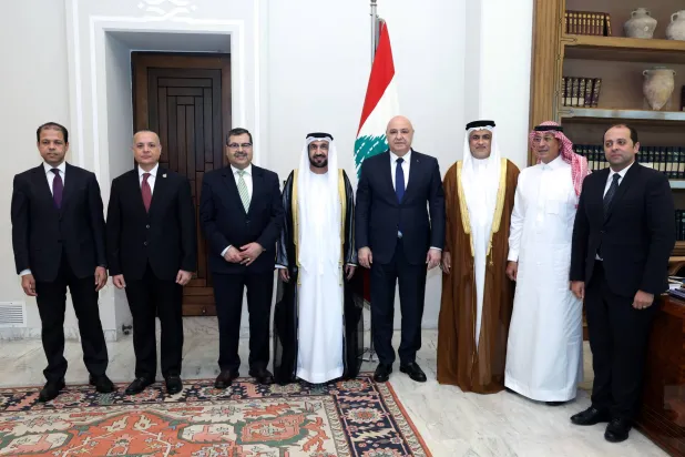 عون مستقبلاً وفد البرلمان العربي (الرئاسة اللبنانية)