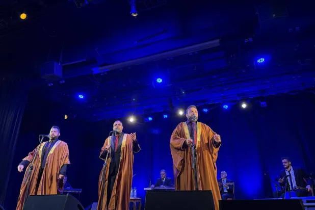 شيوخ الطرب على «مسرح المونو»... أصواتٌ تحيي ذاكرة حلب (الشرق الأوسط)
