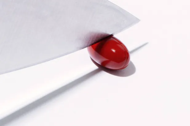 الجرعات الصغيرة من دواء «أكيوتين» لحب الشباب... هل هي فعّالة؟