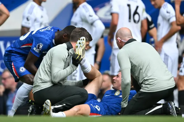 إصابة ليام ديلاب أربكت حسابات تشيلسي (أ.ف.ب)