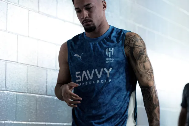 المهاجم البرازيلي ماركوس ليوناردو 