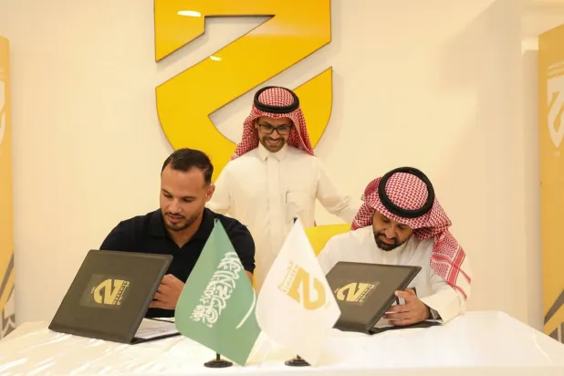 عبد المنعم بوطويل يوقع عقد انتقاله مع الحزم قادماً من الوداد المغربي (نادي الحزم) 