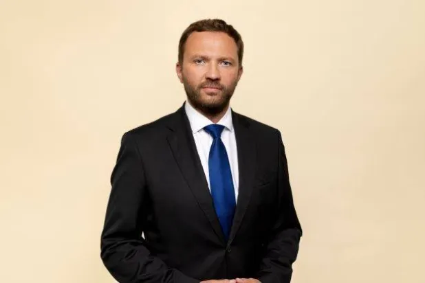 وزير الخارجية الإستوني مارغوس تساهكنا (الخارجية الإستونية)