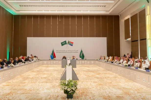 افتتاح أعمال اللجنة السعودية-الجنوب أفريقية المشتركة (وزارة الصناعة)