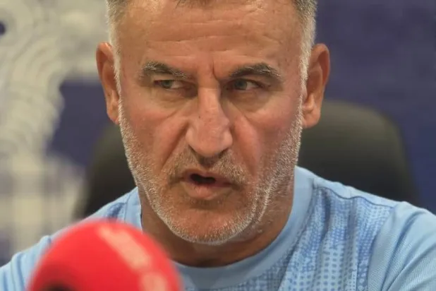 كريستوف غالتييه مدرب فريق ‎نيوم (الشرق الأوسط)