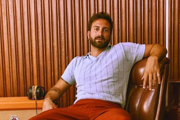 الفنان زاف لـ«الشرق الأوسط»: الحقيقة تحررنا من مخاوفنا